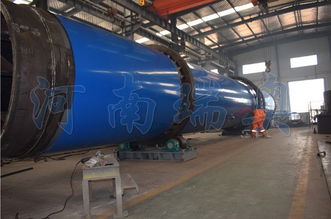 如何維護(hù)污泥烘干機(jī)？